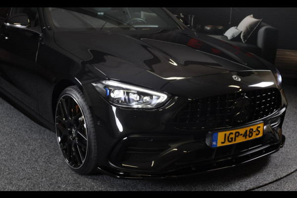 Mercedes-Benz C-Klasse 300 e AMG 63 Look / Massage / Burmester / Head Up / 360 Camera / Acc / Elek Stoelen / Open Pano / 20 Inch