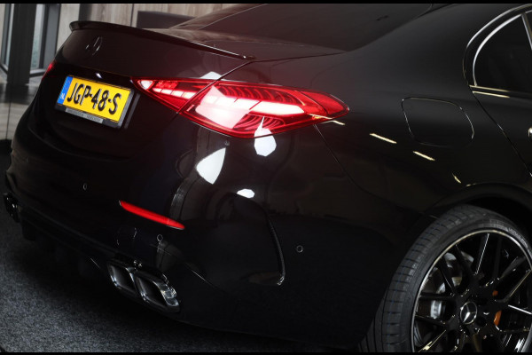 Mercedes-Benz C-Klasse 300 e AMG 63 Look / Massage / Burmester / Head Up / 360 Camera / Acc / Elek Stoelen / Open Pano / 20 Inch