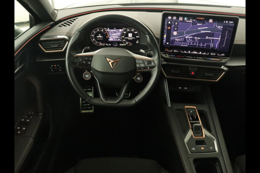 CUPRA Leon 1.5 TSI e-Hybrid | Stoel & stuurverwarming | Camera | Adaptive cruise | Carplay | Navigatie | Matrix LED | Sfeerverlichting | PHEV | Plug In CUPRA Leon 1.5 TSI e-Hybrid | Stoel & stuurverwarming | Camera | Adaptive cruise | Carplay | Navigatie | Matrix LED | Sfeerverlichting | PHEV | Plug In