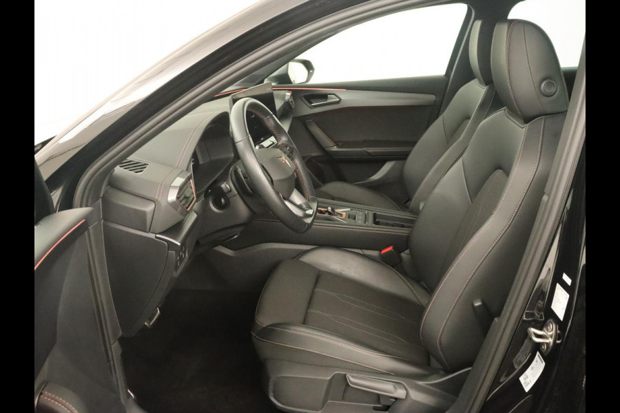 CUPRA Leon 1.5 TSI e-Hybrid | Stoel & stuurverwarming | Camera | Adaptive cruise | Carplay | Navigatie | Matrix LED | Sfeerverlichting | PHEV | Plug In CUPRA Leon 1.5 TSI e-Hybrid | Stoel & stuurverwarming | Camera | Adaptive cruise | Carplay | Navigatie | Matrix LED | Sfeerverlichting | PHEV | Plug In