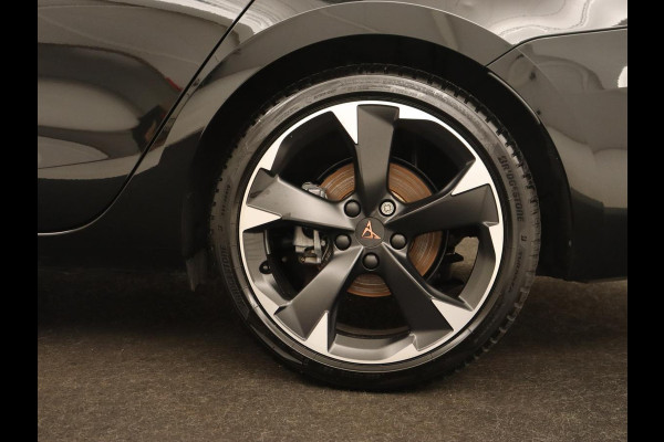 CUPRA Leon 1.5 TSI e-Hybrid | Stoel & stuurverwarming | Camera | Adaptive cruise | Carplay | Navigatie | Matrix LED | Sfeerverlichting | PHEV | Plug In CUPRA Leon 1.5 TSI e-Hybrid | Stoel & stuurverwarming | Camera | Adaptive cruise | Carplay | Navigatie | Matrix LED | Sfeerverlichting | PHEV | Plug In