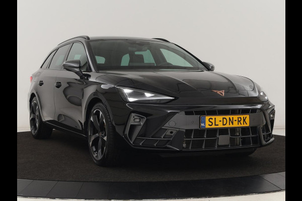 CUPRA Leon 1.5 TSI e-Hybrid | Stoel & stuurverwarming | Camera | Adaptive cruise | Carplay | Navigatie | Matrix LED | Sfeerverlichting | PHEV | Plug In CUPRA Leon 1.5 TSI e-Hybrid | Stoel & stuurverwarming | Camera | Adaptive cruise | Carplay | Navigatie | Matrix LED | Sfeerverlichting | PHEV | Plug In