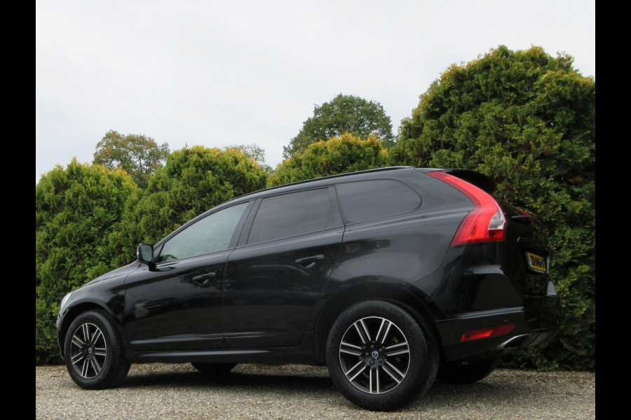 Volvo XC60 2.0 T5 FWD Polar+ Automaat*Leder*Panorama dak* Volvo XC60 2.0 T5 FWD Polar+ Automaat*Leder*Panorama dak*