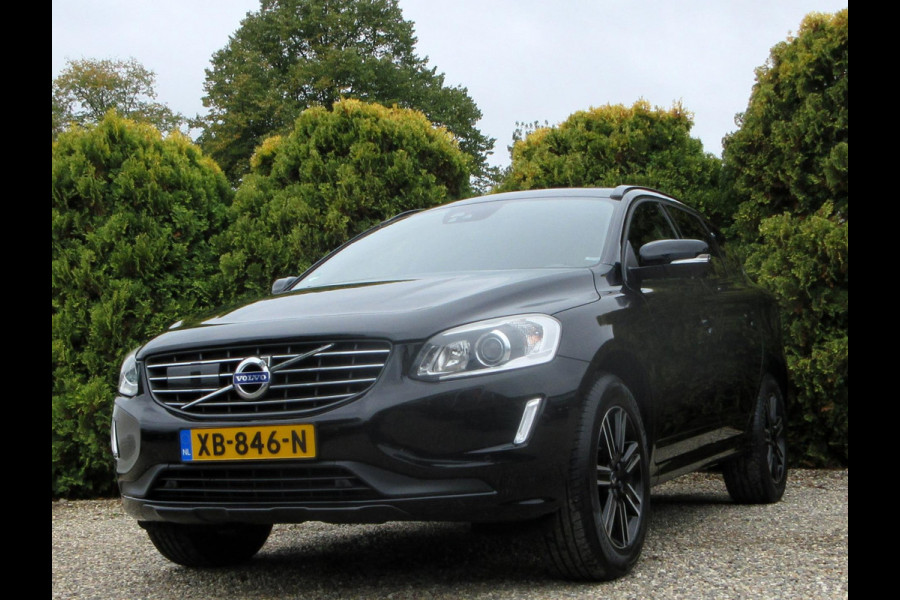 Volvo XC60 2.0 T5 FWD Polar+ Automaat*Leder*Panorama dak* Volvo XC60 2.0 T5 FWD Polar+ Automaat*Leder*Panorama dak*