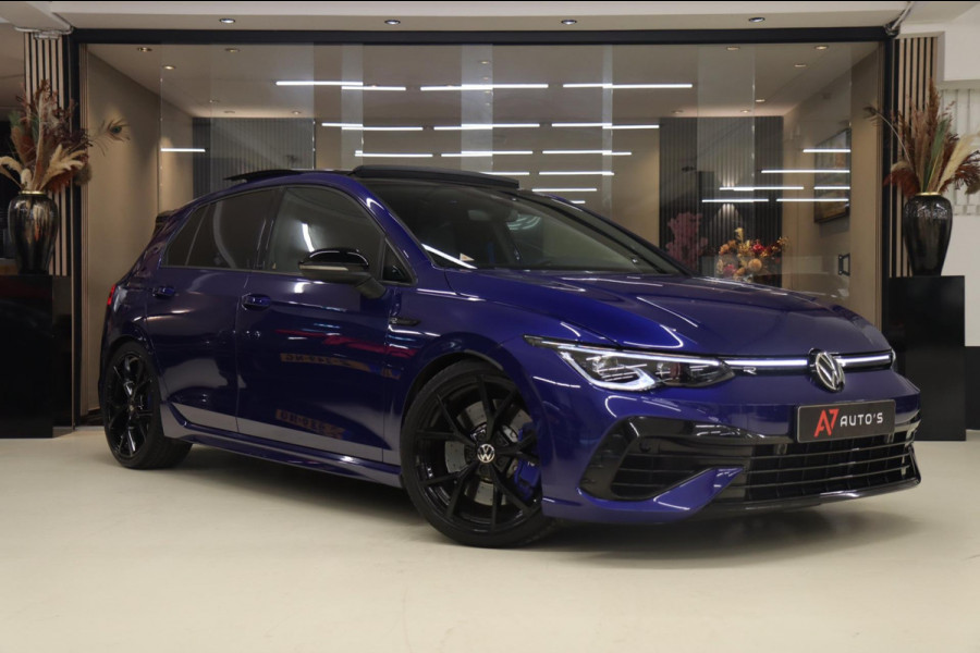 Volkswagen Golf 2.0 TSI R 4Motion PERFORMANCE AKRA/ABT/PANO/CAM/IQ/H&K/BOMVOL Volkswagen Golf 2.0 TSI R 4Motion PERFORMANCE AKRA/ABT/PANO/CAM/IQ/H&K/BOMVOL