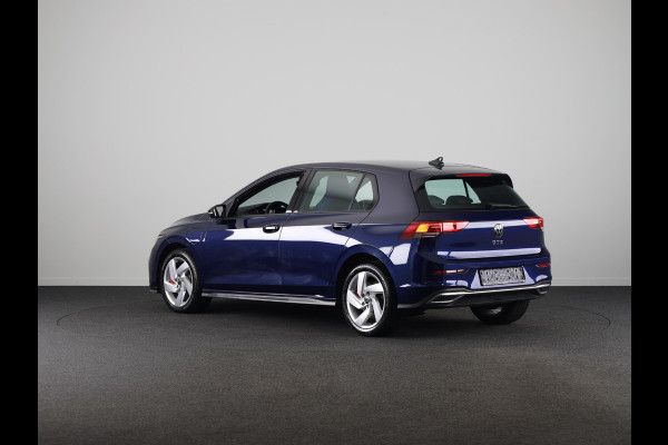 Volkswagen Golf 1.4 eHybrid Style 204 PK PHEV | Navigatie | Keyless entry | Ergo-Active bestuurdersstoel elektrisch verstelbaar, incl. geheugen-en massagefunctie | Stoelverwarming |