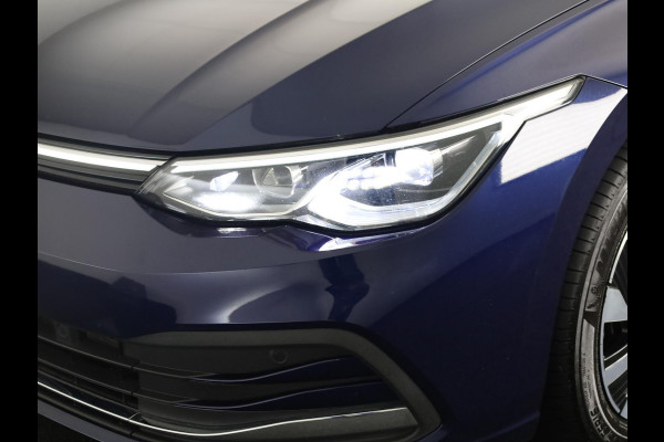 Volkswagen Golf 1.4 eHybrid Style 204 PK PHEV | Navigatie | Keyless entry | Ergo-Active bestuurdersstoel elektrisch verstelbaar, incl. geheugen-en massagefunctie | Stoelverwarming |