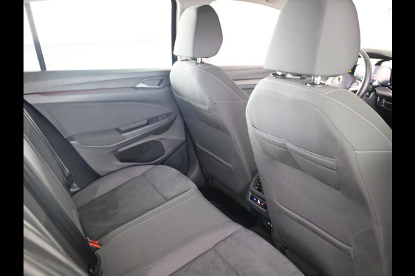 Volkswagen Golf 1.4 eHybrid Style 204 PK PHEV | Navigatie | Keyless entry | Ergo-Active bestuurdersstoel elektrisch verstelbaar, incl. geheugen-en massagefunctie | Stoelverwarming |