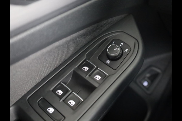 Volkswagen Golf 1.4 eHybrid Style 204 PK PHEV | Navigatie | Keyless entry | Ergo-Active bestuurdersstoel elektrisch verstelbaar, incl. geheugen-en massagefunctie | Stoelverwarming |