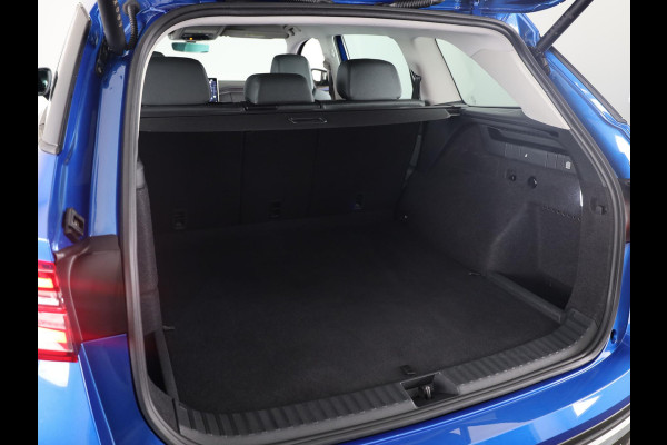 Škoda Kodiaq 1.5 TSI PHEV Business Edition 204pk | Light en View Pakket | Navigatie | Lederen bekleding | Elektrisch verstelbare stoelen met geheugen Škoda Kodiaq 1.5 TSI PHEV Business Edition 204pk | Light en View Pakket | Navigatie | Lederen bekleding | Elektrisch verstelbare stoelen met geheugen