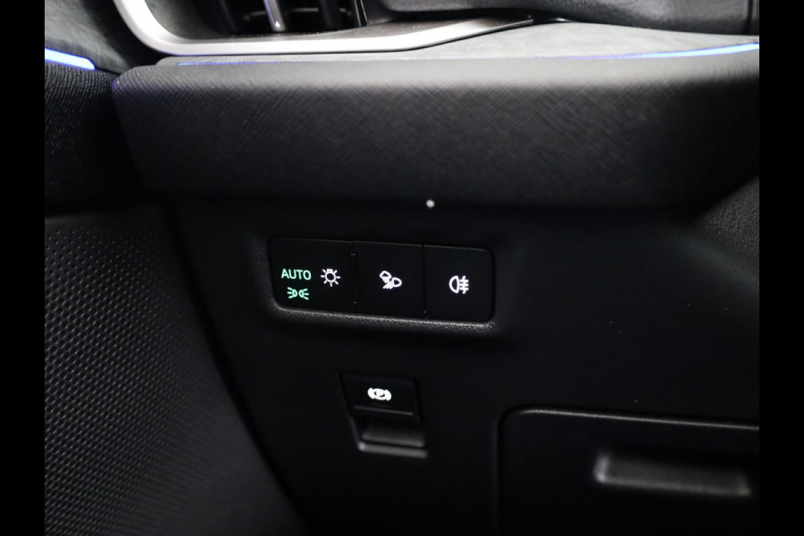 Škoda Kodiaq 1.5 TSI PHEV Business Edition 204pk | Light en View Pakket | Navigatie | Lederen bekleding | Elektrisch verstelbare stoelen met geheugen Škoda Kodiaq 1.5 TSI PHEV Business Edition 204pk | Light en View Pakket | Navigatie | Lederen bekleding | Elektrisch verstelbare stoelen met geheugen