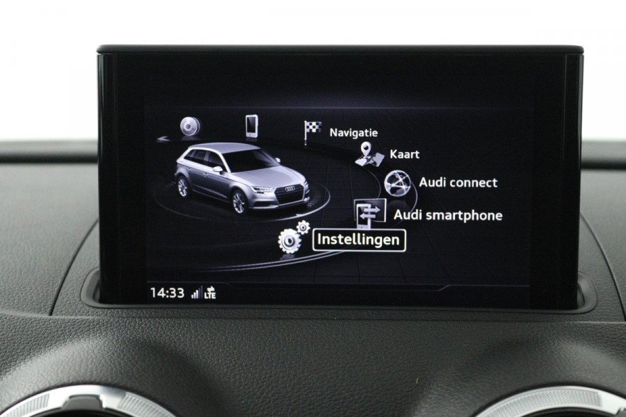 Audi A3 Sportback 35 TFSI CoD Advance Sport (PANORAMADAK, DIGITALE COCKPIT, STOELVERWARMING, NAVIGATIE, PARKEERSENSOREN) Audi A3 Sportback 35 TFSI CoD Advance Sport (PANORAMADAK, DIGITALE COCKPIT, STOELVERWARMING, NAVIGATIE, PARKEERSENSOREN)