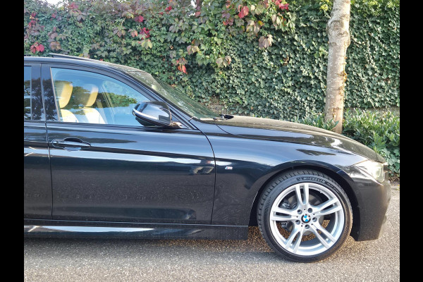 BMW 3-serie 320i Edition M Sport Shadow Ex Schuifdak Apple CarPlay Camera NAP NL Inklapbare spiegels LED