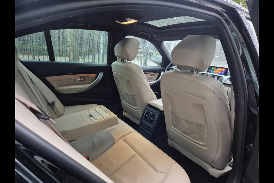 BMW 3-serie 320i Edition M Sport Shadow Ex Schuifdak Apple CarPlay Camera NAP NL Inklapbare spiegels LED