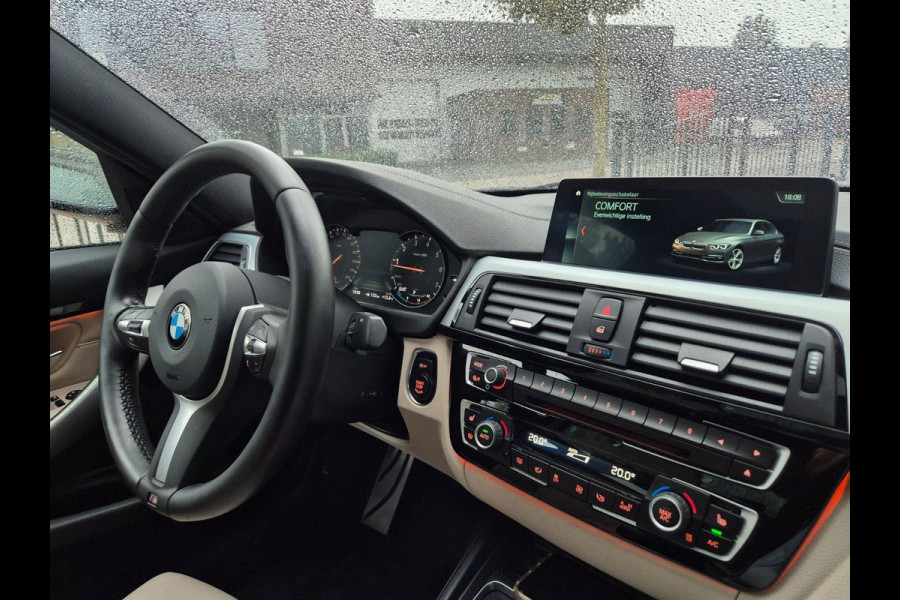 BMW 3-serie 320i Edition M Sport Shadow Ex Schuifdak Apple CarPlay Camera NAP NL Inklapbare spiegels LED