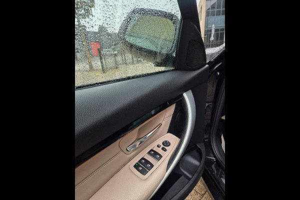 BMW 3-serie 320i Edition M Sport Shadow Ex Schuifdak Apple CarPlay Camera NAP NL Inklapbare spiegels LED