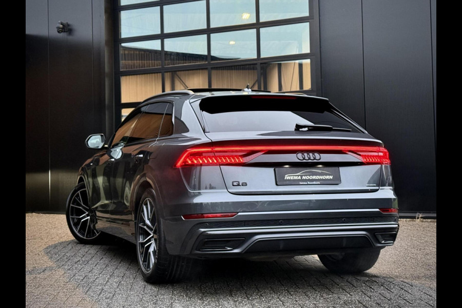 Audi Q8 55 TFSI e quattro S-Line Panoramadak|RS-zetels|Carbon|Softclose|Luchtvering|Keyless|Head-Up|Camera 360°|Matrix Audi Q8 55 TFSI e quattro S-Line Panoramadak|RS-zetels|Carbon|Softclose|Luchtvering|Keyless|Head-Up|Camera 360°|Matrix