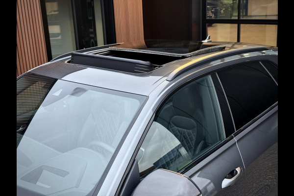 Audi Q8 55 TFSI e quattro S-Line Panoramadak|RS-zetels|Carbon|Softclose|Luchtvering|Keyless|Head-Up|Camera 360°|Matrix Audi Q8 55 TFSI e quattro S-Line Panoramadak|RS-zetels|Carbon|Softclose|Luchtvering|Keyless|Head-Up|Camera 360°|Matrix