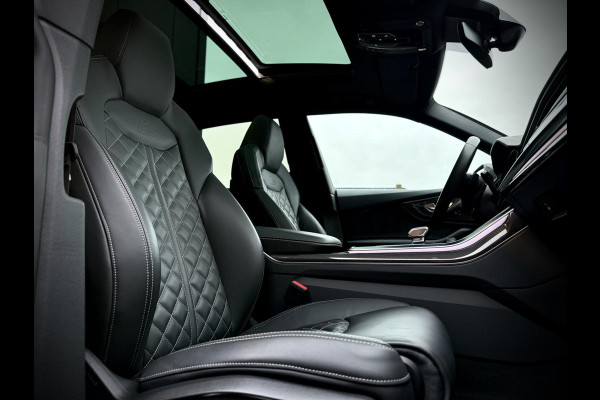 Audi Q8 55 TFSI e quattro S-Line Panoramadak|RS-zetels|Carbon|Softclose|Luchtvering|Keyless|Head-Up|Camera 360°|Matrix Audi Q8 55 TFSI e quattro S-Line Panoramadak|RS-zetels|Carbon|Softclose|Luchtvering|Keyless|Head-Up|Camera 360°|Matrix
