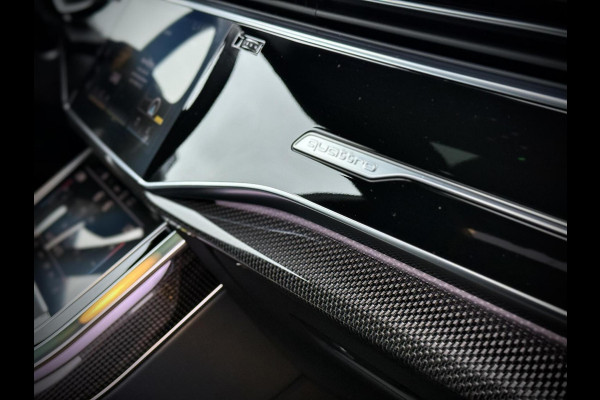 Audi Q8 55 TFSI e quattro S-Line Panoramadak|RS-zetels|Carbon|Softclose|Luchtvering|Keyless|Head-Up|Camera 360°|Matrix Audi Q8 55 TFSI e quattro S-Line Panoramadak|RS-zetels|Carbon|Softclose|Luchtvering|Keyless|Head-Up|Camera 360°|Matrix