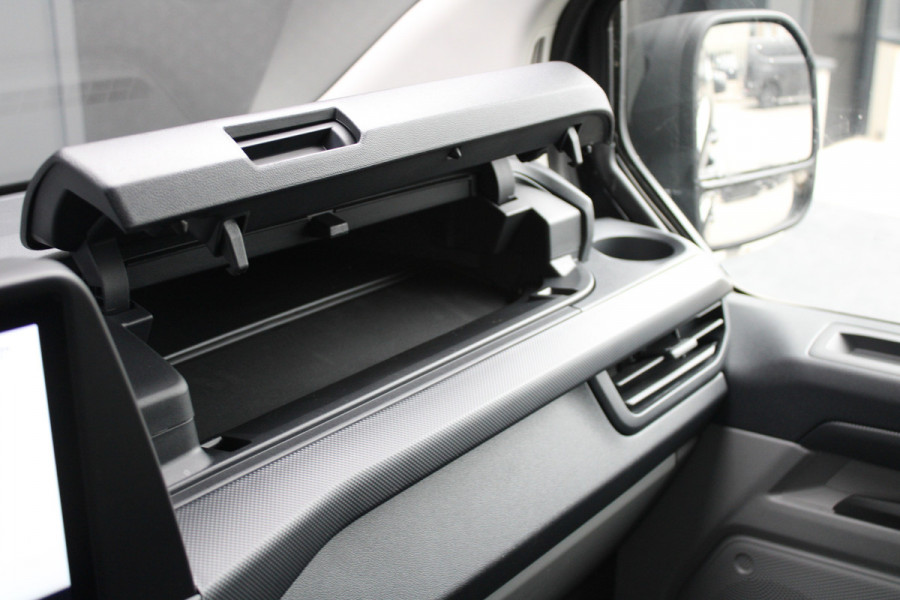 Ford Transit Custom 320 2.0 TDCI L2H1 Trend DC 136pk - 2x Schuifdeur - Camera - Stoel&Stuur verwarming - Carplay/Android - Rijklaar