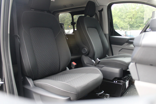 Ford Transit Custom 320 2.0 TDCI L2H1 Trend DC 136pk - 2x Schuifdeur - Camera - Stoel&Stuur verwarming - Carplay/Android - Rijklaar