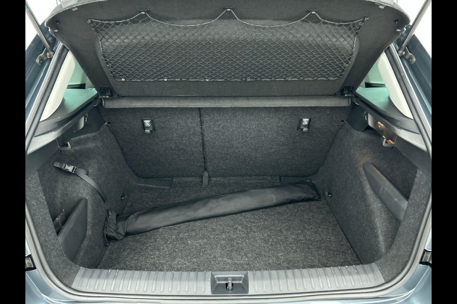 Škoda Kamiq 1.0 TSI 110PK DSG Style Drive 125 | Navigatie | Climate Control | DAB | Digitale cockpit | Cruise Control adaptive | Parkeer sensoren V+A | Stoelverwarming