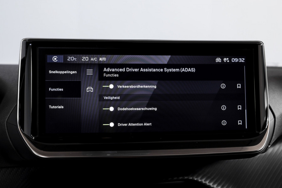 Peugeot 208 1.2 Hybrid 110 e-DCS6 Allure | Dig. Cockpit | Adapt. Cruise | PDC | Camera V+A | NAV+App. Connect | ECC | LM 16" | 6665
