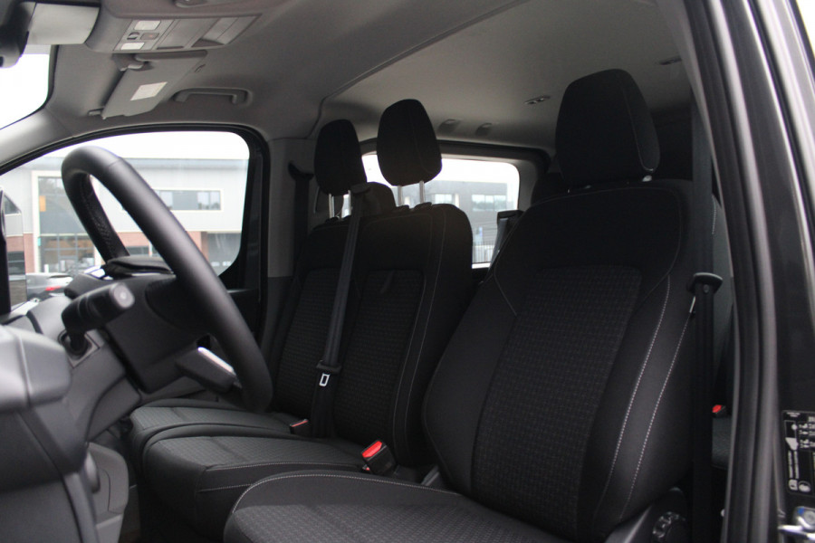 Ford Transit Custom 320 2.0 TDCI L2H1 Trend DC 136pk - Carplay - Android - Camera - LED koplampen - Stoel + Stuurverwarming - Rijklaar