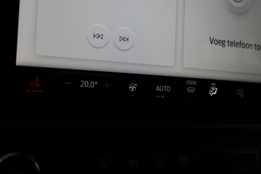 Ford Transit Custom 320 2.0 TDCI L2H1 Trend DC 136pk - Carplay - Android - Camera - LED koplampen - Stoel + Stuurverwarming - Rijklaar