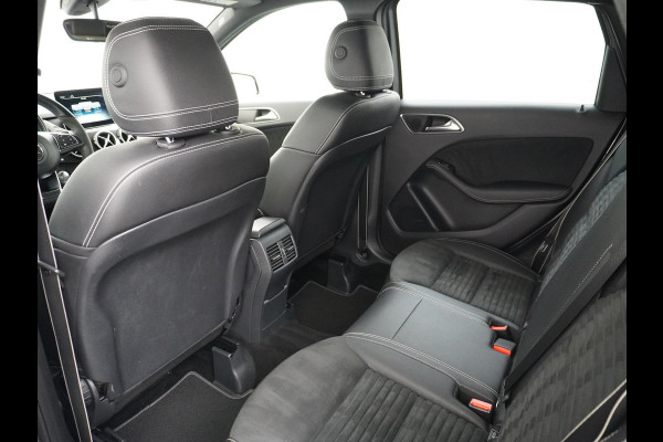 Mercedes-Benz B-Klasse 200 Ambition | Trekhaak Carplay Sfeer