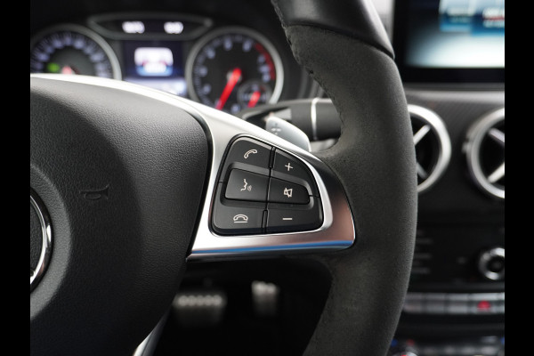 Mercedes-Benz B-Klasse 200 Ambition | Trekhaak Carplay Sfeer