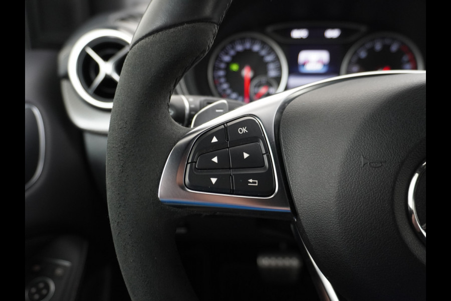 Mercedes-Benz B-Klasse 200 Ambition | Trekhaak Carplay Sfeer