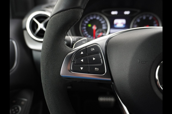 Mercedes-Benz B-Klasse 200 Ambition | Trekhaak Carplay Sfeer