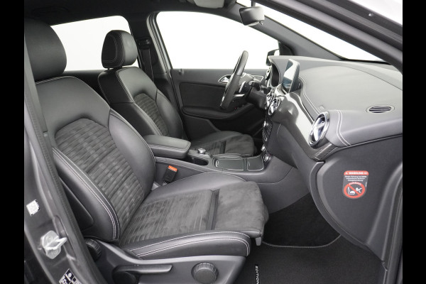 Mercedes-Benz B-Klasse 200 Ambition | Trekhaak Carplay Sfeer