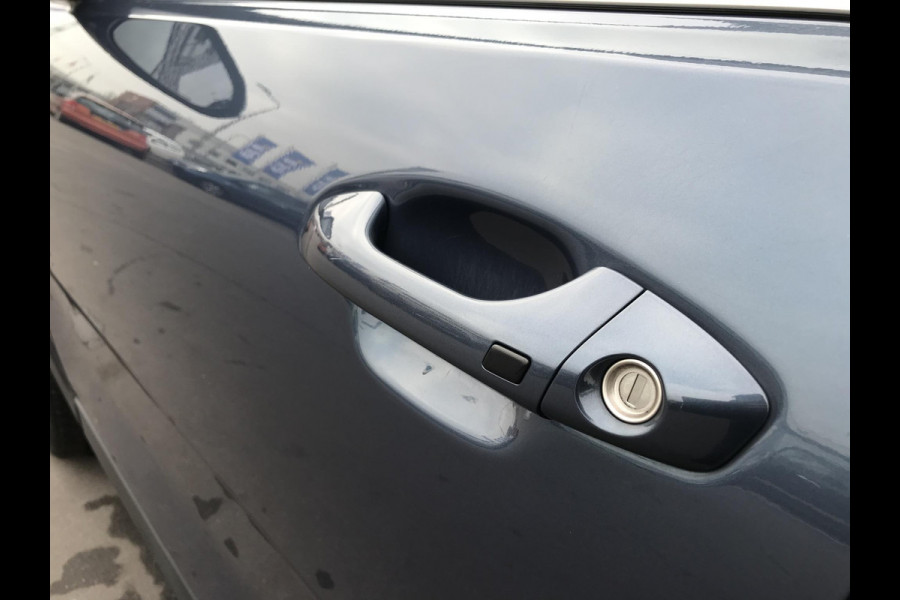 Kia Stonic 1.0 ExecutiveLine Trekhaak Dealer onderhouden Kia Stonic 1.0 ExecutiveLine Trekhaak Dealer onderhouden