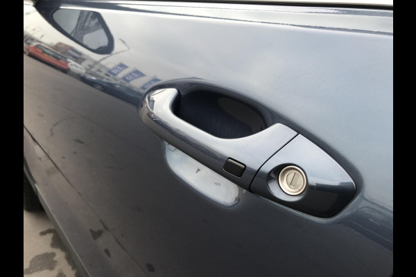 Kia Stonic 1.0 ExecutiveLine Trekhaak Dealer onderhouden Kia Stonic 1.0 ExecutiveLine Trekhaak Dealer onderhouden