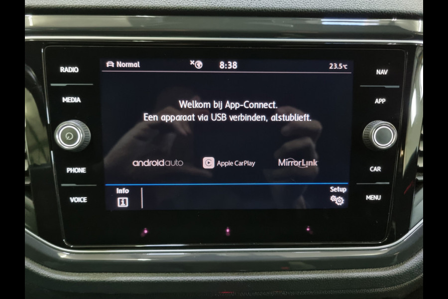 Volkswagen T-Roc 1.0 TSI Sport ✅MOOIE AUTO ✅GARANTIE Volkswagen T-Roc 1.0 TSI Sport ✅MOOIE AUTO ✅GARANTIE
