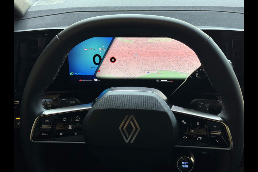 Renault Austral 1.3 160PK PANORAMA 4.CILINDER TECHNO ELEK.KLEP ELEK.STOEL NAVI STOEL/STUUR/RUIT VERW. LED LEER 1800KG MAX TREKGEWICHT