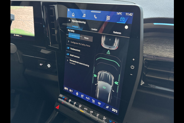 Renault Austral 1.3 160PK PANORAMA 4.CILINDER TECHNO ELEK.KLEP ELEK.STOEL NAVI STOEL/STUUR/RUIT VERW. LED LEER 1800KG MAX TREKGEWICHT