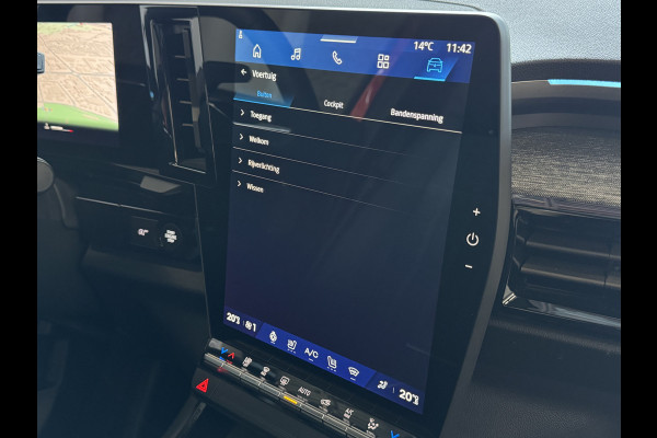 Renault Austral 1.3 160PK PANORAMA 4.CILINDER TECHNO ELEK.KLEP ELEK.STOEL NAVI STOEL/STUUR/RUIT VERW. LED LEER 1800KG MAX TREKGEWICHT