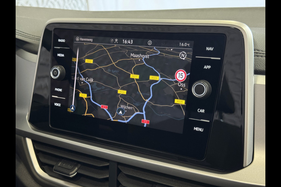 Volkswagen T-Roc Cabrio TSI VIR.COCKPIT CARPLAY NAVI IQ.LED STOEL/STUUR.VERW DAB ADAP.CRUISE 05/2024 "Volkswagen rijden begint bij Topautos.nl – 75 topmodellen direct op voorraad!"