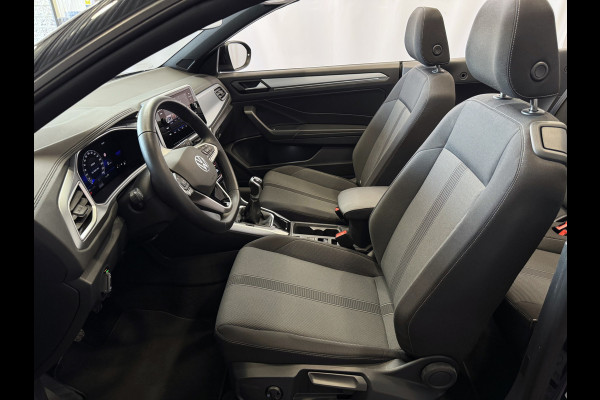 Volkswagen T-Roc Cabrio TSI VIR.COCKPIT CARPLAY NAVI IQ.LED STOEL/STUUR.VERW DAB ADAP.CRUISE 05/2024 "Volkswagen rijden begint bij Topautos.nl – 75 topmodellen direct op voorraad!"
