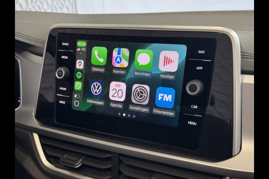 Volkswagen T-Roc Cabrio TSI VIR.COCKPIT CARPLAY NAVI IQ.LED STOEL/STUUR.VERW DAB ADAP.CRUISE 05/2024 "Volkswagen rijden begint bij Topautos.nl – 75 topmodellen direct op voorraad!"