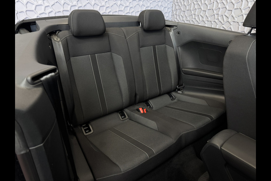 Volkswagen T-Roc Cabrio TSI VIR.COCKPIT CARPLAY NAVI IQ.LED STOEL/STUUR.VERW DAB ADAP.CRUISE 05/2024 "Volkswagen rijden begint bij Topautos.nl – 75 topmodellen direct op voorraad!"