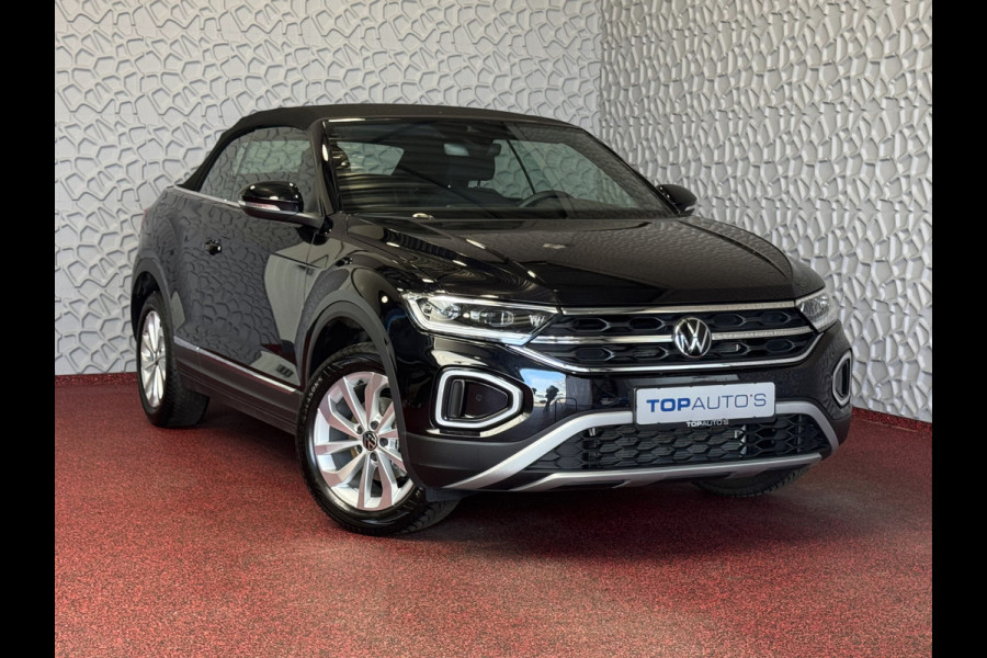 Volkswagen T-Roc Cabrio TSI VIR.COCKPIT CARPLAY NAVI IQ.LED STOEL/STUUR.VERW DAB ADAP.CRUISE 05/2024 "Volkswagen rijden begint bij Topautos.nl – 75 topmodellen direct op voorraad!"
