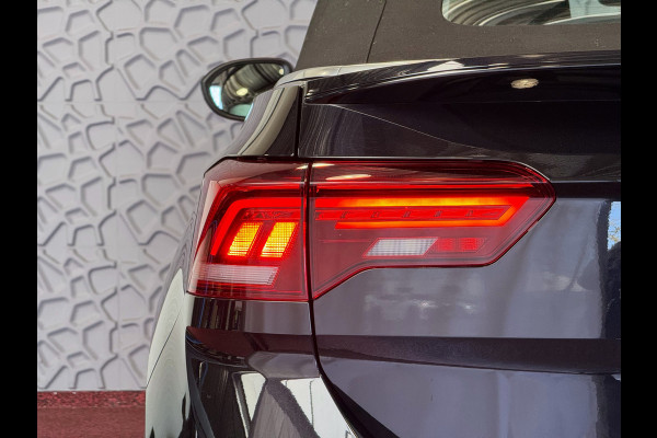 Volkswagen T-Roc Cabrio TSI VIR.COCKPIT CARPLAY NAVI IQ.LED STOEL/STUUR.VERW DAB ADAP.CRUISE 05/2024 "Volkswagen rijden begint bij Topautos.nl – 75 topmodellen direct op voorraad!"