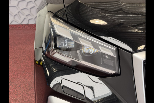 Audi Q2 35 TFSI 1.5 ✅NIEUW MODEL✅ S EDITION 150PK VIR.COCKPIT ELEK.KLEP TOUCHSCREEN CARPLAY NAVI CAMERA MATRIX LED STOELVERW. PDC KEYLES 11/2024 "Audi rijden begint bij Topautos.nl – 20 Audi topmodellen direct op voorraad!" Audi Q2 35 TFSI 1.5 ✅NIEUW MODEL✅ S EDITION 150PK VIR.COCKPIT ELEK.KLEP TOUCHSCREEN CARPLAY NAVI CAMERA MATRIX LED STOELVERW. PDC KEYLES 11/2024 "Audi rijden begint bij Topautos.nl – 20 Audi topmodellen direct op voorraad!"