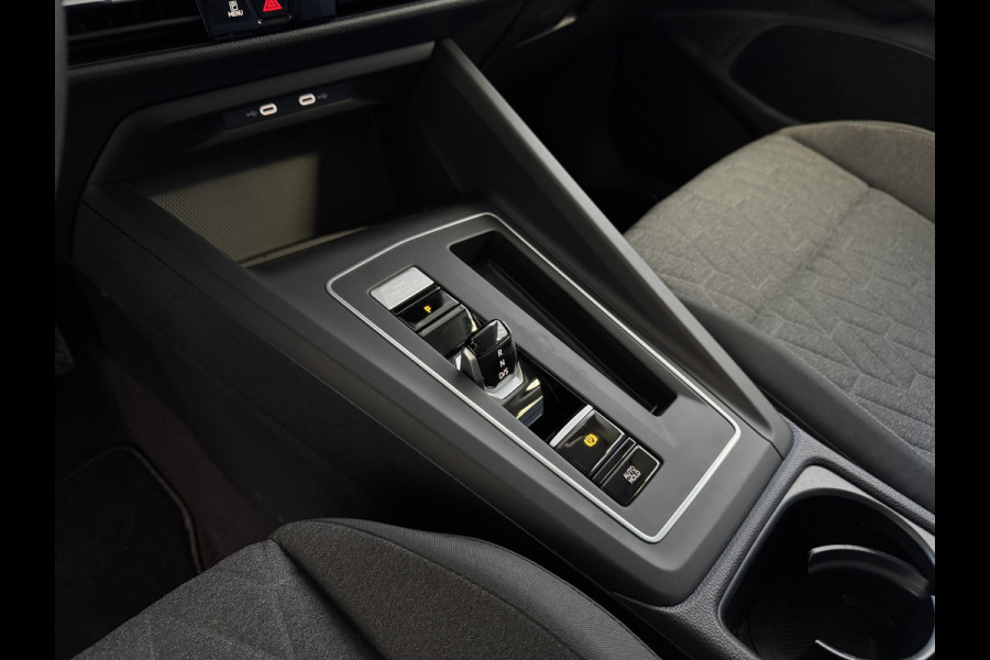Volkswagen Golf ✅8.5✅ 1.5 eTSI 150PK EDITION LED CARPLAY NAVI CAMERA STOEL/STUUR VERW KEYLESS MHEV "Volkswagen rijden begint bij Topautos.nl – 75 topmodellen direct op voorraad!"
