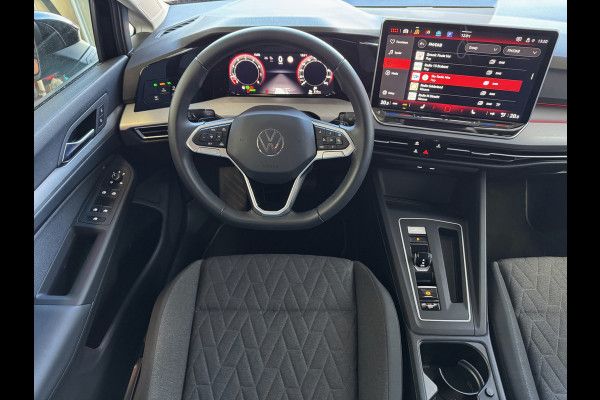 Volkswagen Golf ✅8.5✅ 1.5 eTSI 150PK EDITION LED CARPLAY NAVI CAMERA STOEL/STUUR VERW KEYLESS MHEV "Volkswagen rijden begint bij Topautos.nl – 75 topmodellen direct op voorraad!"